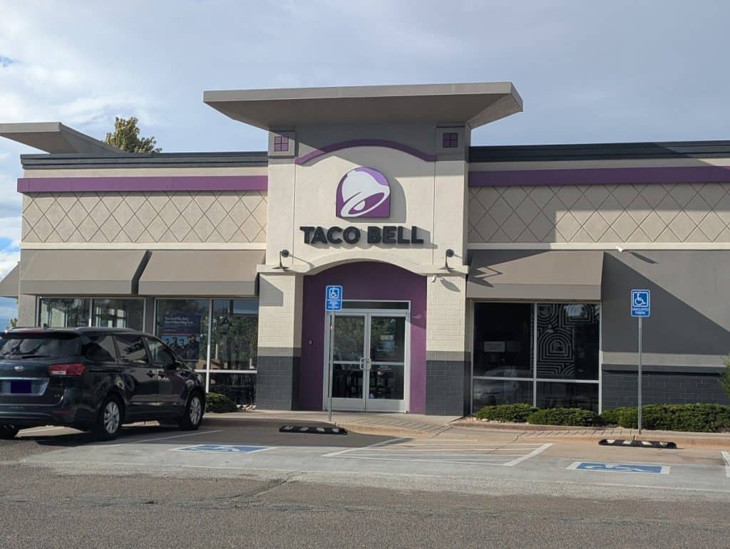 The front of a Taco Bell that's located in the Denver-Metro area